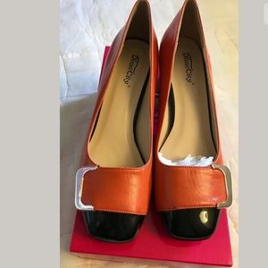 Ann Creek Angela Buckle Shoes Leather Heels